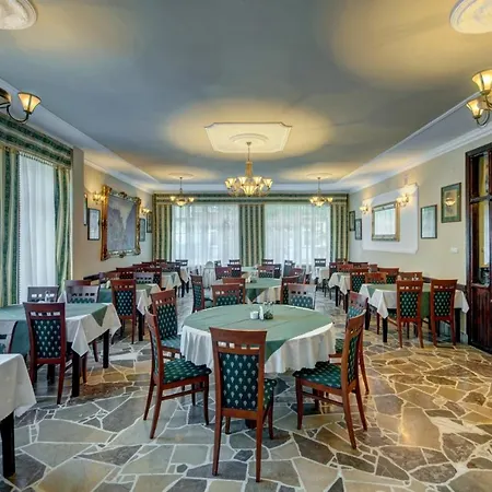 Oda ve Kahvaltı Roztoka